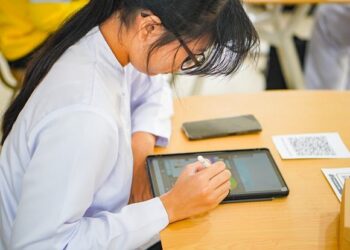 M. Habli Solihin Raih Juara Pertama Lomba Poster Digital Kreasi Muda Fest 2026