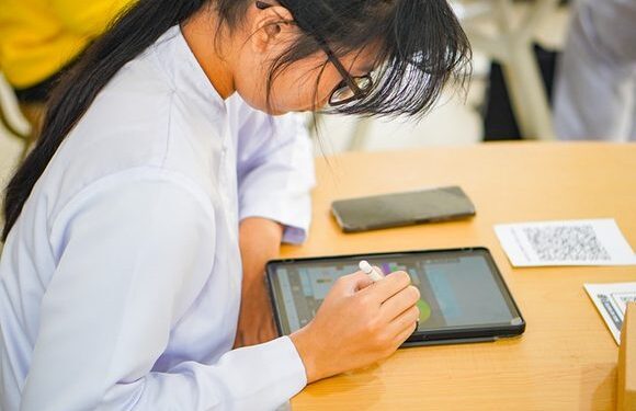 M. Habli Solihin Raih Juara Pertama Lomba Poster Digital Kreasi Muda Fest 2026