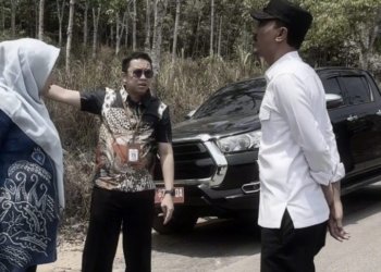 Tinjau Infrastruktur hingga ke Desa, Bupati Banjar Pastikan Proyek Jalan Rp7,7 Miliar Berjalan Sesuai Target