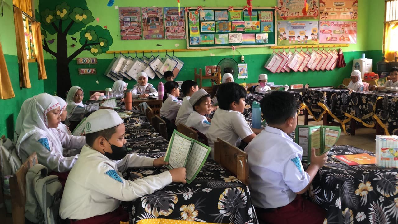 Masuk Pukul 09.00 Wita, SDN 1 Loktabat Utara Tiadakan Aktivitas Siswa di Luar Kelas