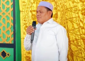 Wakil Ketua I DPRD Tanah Bumbu, H. Hasanuddin Hadiri Maulid Nabi di Sepunggur, Ajak Masyarakat Teladani Rasulullah