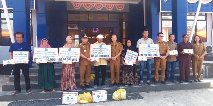 Legislator Kapuas ini Apresiasi Pemkab Kapuas Bantu Warga Terdampak Kebakaran Permukiman
