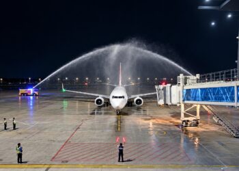 Warna Baru Penerbangan Kuala Lumpur – Banjarmasin, Bandara Internasional Syamsudin Noor Sambut Batik Air Malaysia