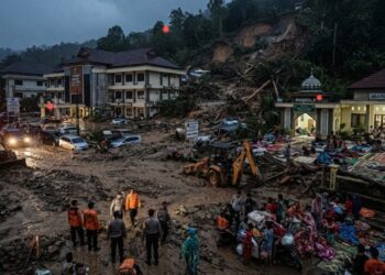 Galodo Terjang Pusat Pemerintahan Kabupaten Solok, Ratusan Warga Mengungsi