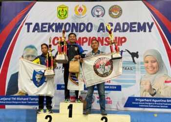 Taekwondo Kotabaru Sabet Juara Umum, Bawa Pulang 57 Medali dari Banjarmasin