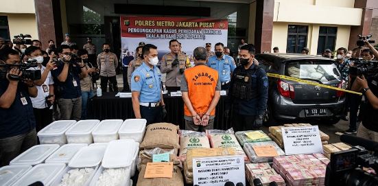 Iming-Iming Upah Rp75 Juta Berujung Ancaman Hukuman Mati, Kurir Lintas Daerah Dicegat di Parung