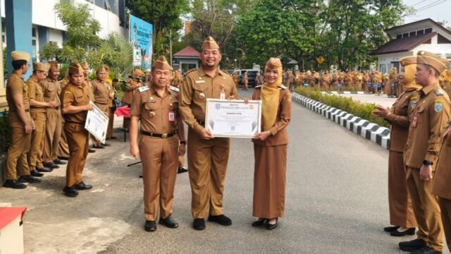 Disdukcapil Banjar Raih Predikat Pelayanan Prima, Nilai 4,903 Jadi Bukti Komitmen Tingkatkan Layanan Publik
