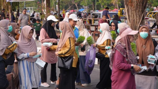 Gara-Gara Kabut Asap Pekat, Ibu-Ibu PKK Banjarbaru Sampai Turun Ke Jalan!