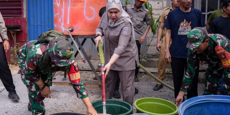 Gandeng TNI-Polri Tangani Kekeringan, Pemko Banjarbaru Perluas Jangkauan Bantuan Air Bersih