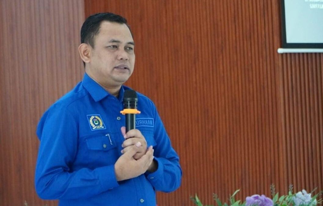 Anggota DPRD Tanah Bumbu, Makhruri Minta Sektor Industri Gandeng Sekolah Kejuruan