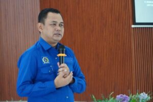 Anggota DPRD Tanah Bumbu, Makhruri Minta Sektor Industri Gandeng Sekolah Kejuruan