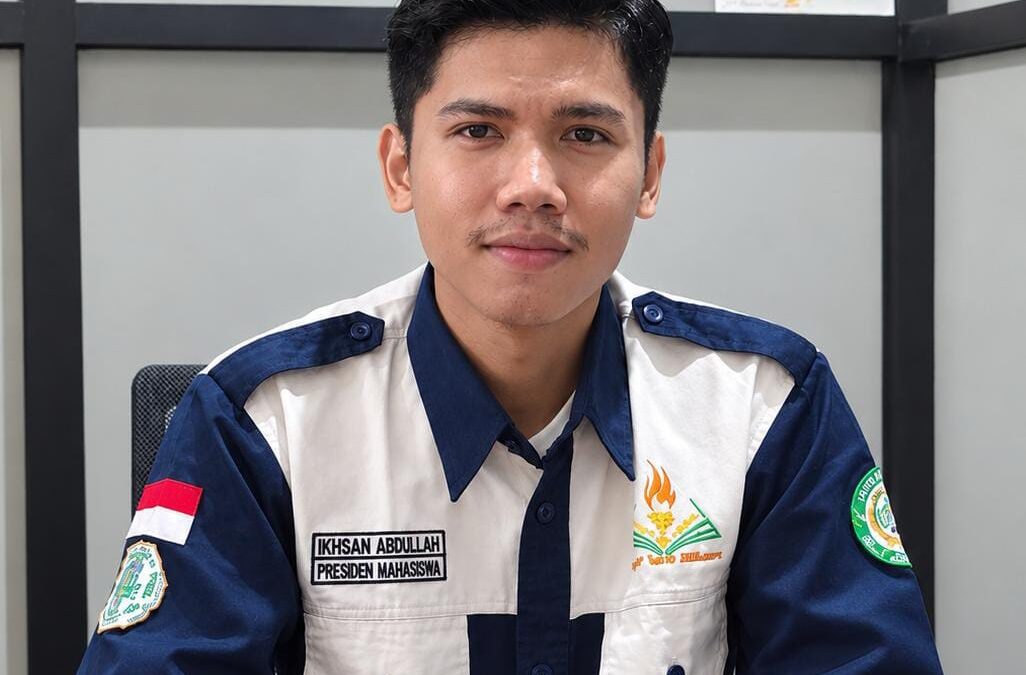 Dua Tahun Prabowo-Gibran, Ketua BEM UNUKASE Ikhsan Abdullah Ajak Mahasiswa Kritis Tanpa Kehilangan Kedamaian
