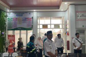 Kunjungi Puskesmas Paringin, Direktur Kemenkes RI Dorong Promosi Kesehatan hingga Pemberdayaan Masyarakat