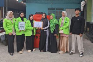 Solidaritas Tanpa Batas, Mahasiswa Aktif dan Alumni UNUKASE Bantu Korban Kebakaran di Gang Andalas Kampung baru