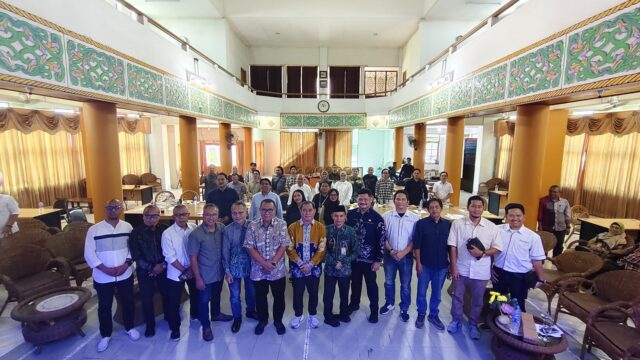Bersama Adaro, 24 Wartawan Diuji di Gedung PWI