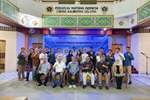 Didukung Adaro, 23 Wartawan Lulus UKW