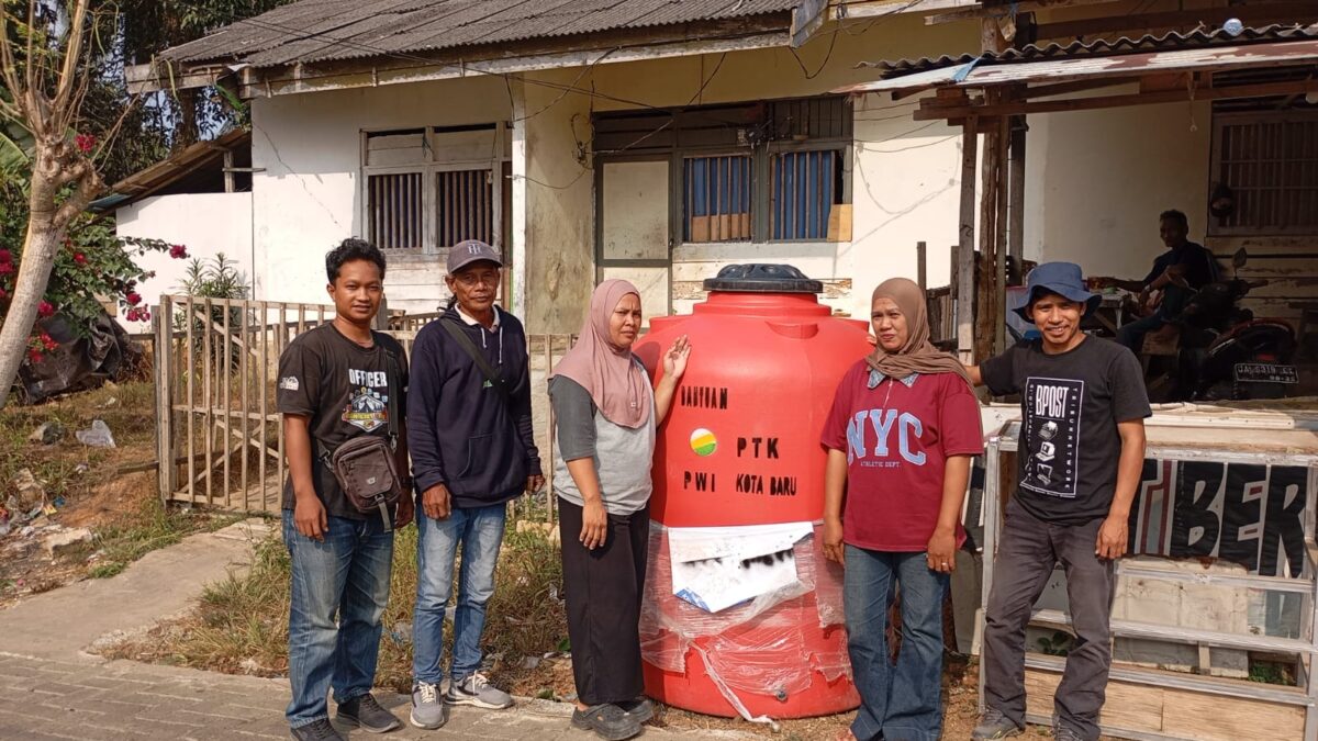 PWI dan PTK Bagikan Ini ke Warga, Karman: Terima Kasih