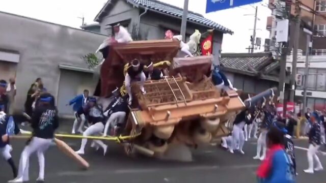VIDEO: Festival Danjiri di Jepang Makan Korban!