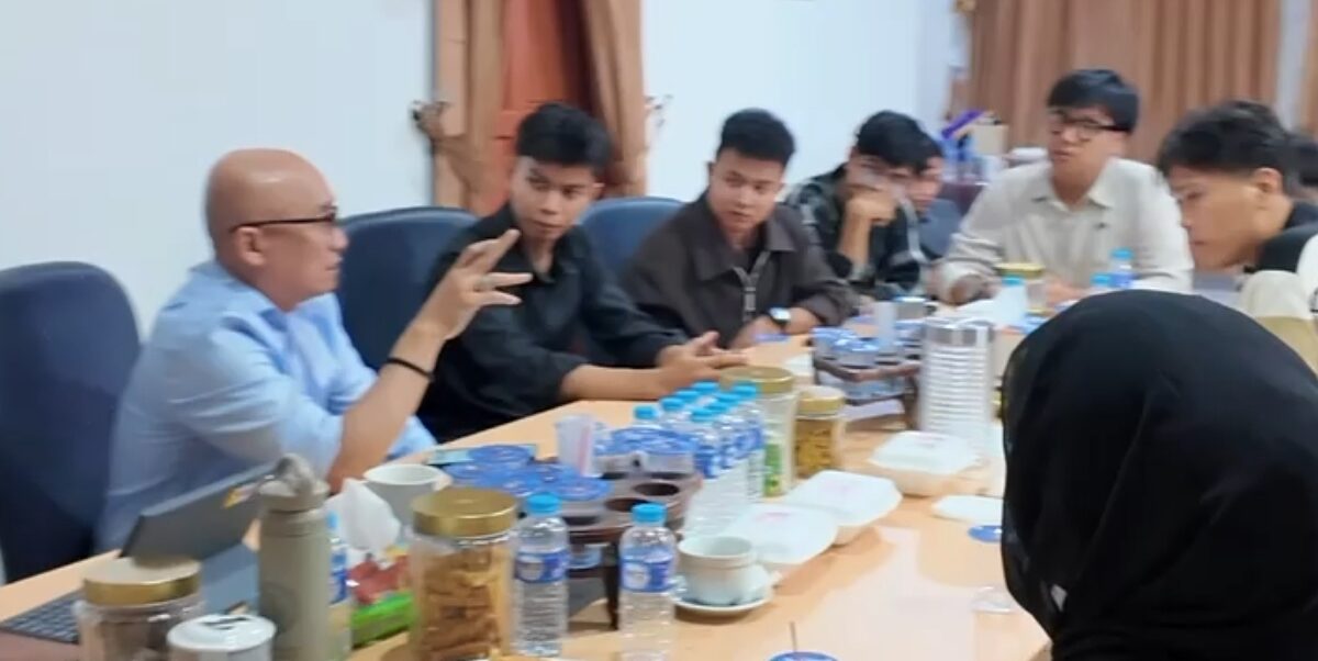 Rektor ULM Terima Audiensi BEM Universitas dan Fakultas