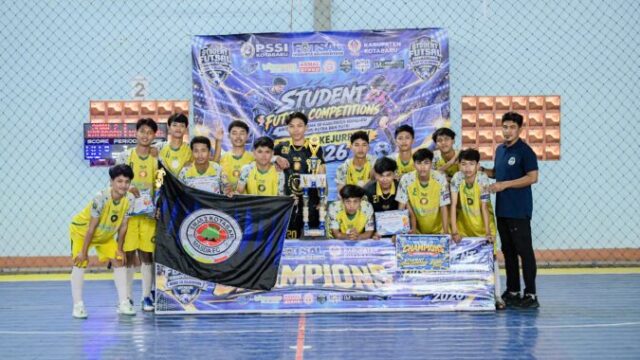 SMAN 2 Kotabaru Borong Juara Futsal!