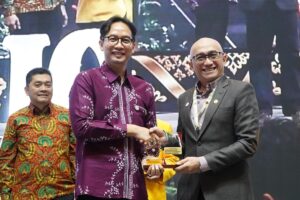Gebrakan Rektor ULM di Forum Kelas Dunia!