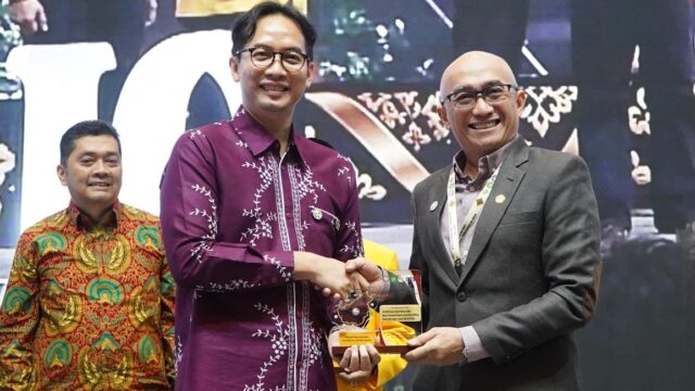 Gebrakan Rektor ULM di Forum Kelas Dunia!
