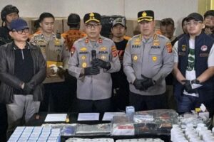 Pabrik Obat Terlarang Raksasa Dibongkar di Bandung!